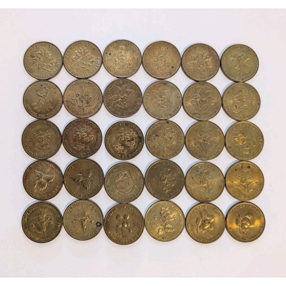 Complete Set 1965-1968 Shell Oil Canada Provincial Crest & Floral -30 Medallions